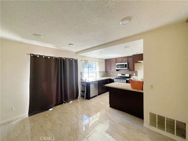 21648 Laurelrim D, Diamond Bar, CA 91765