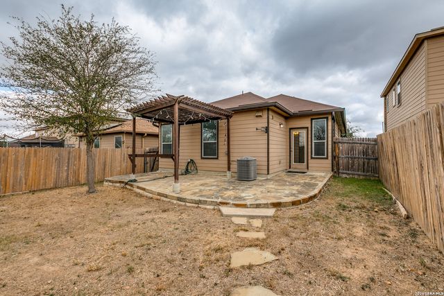 6434 Buffalo Ranch, San Antonio, TX 78244