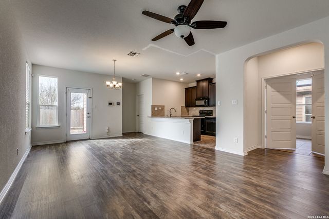 6434 Buffalo Ranch, San Antonio, TX 78244