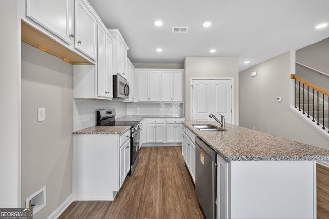 2801 Lillian Lane, Douglasville, GA 30135