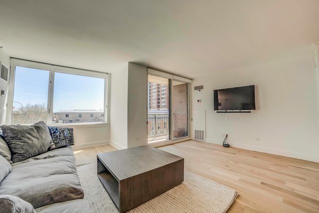 440 N Mcclurg Court 513, Chicago, IL 60611