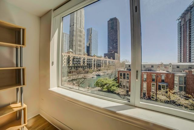 440 N Mcclurg Court 513, Chicago, IL 60611