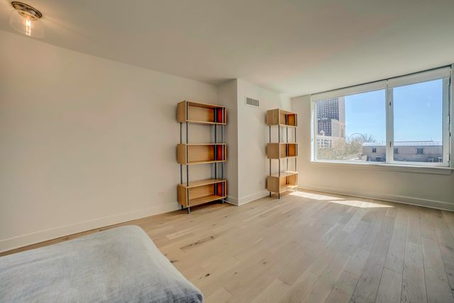 440 N Mcclurg Court 513, Chicago, IL 60611