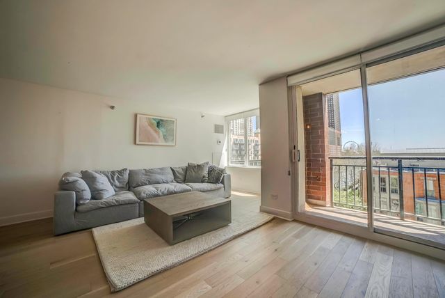 440 N Mcclurg Court 513, Chicago, IL 60611