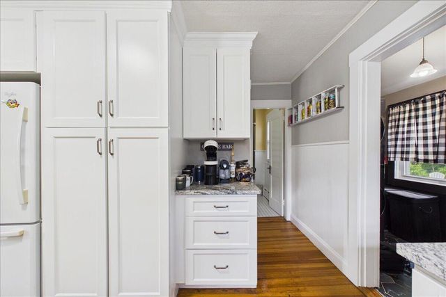 64 Camp Opechee Road, Centerville, MA 02632