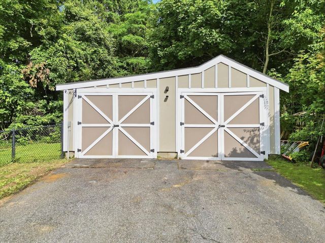 64 Camp Opechee Road, Centerville, MA 02632