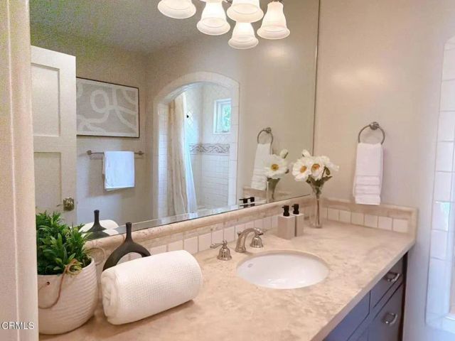 2966 Zane Grey Terrace, Altadena, CA 91001
