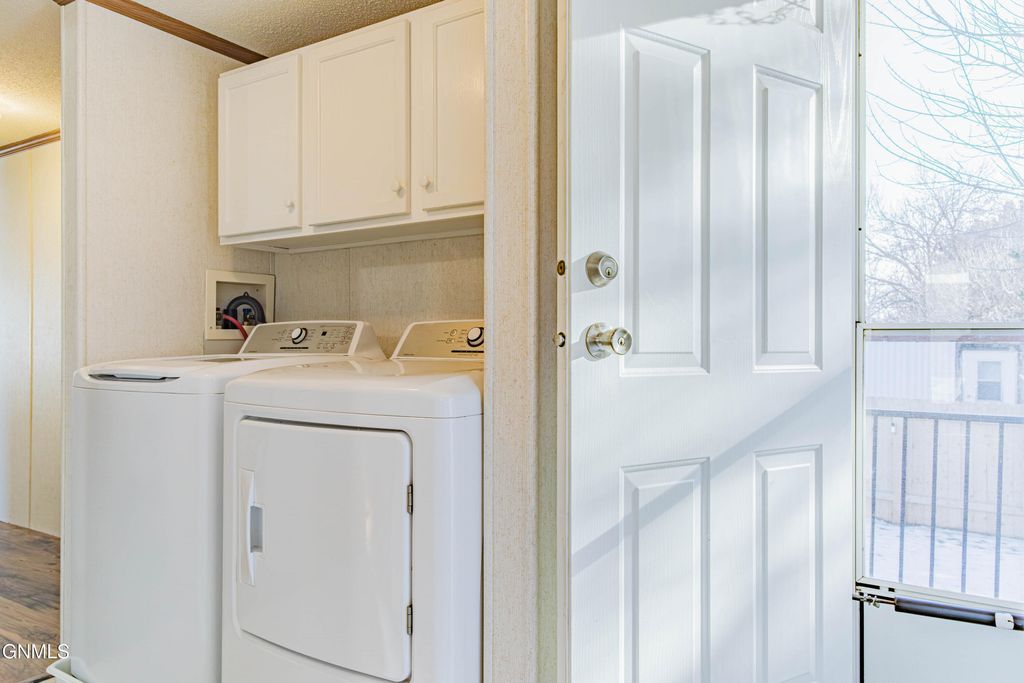 4303 Patriot Drive, Bismarck, ND 58503 photo 34