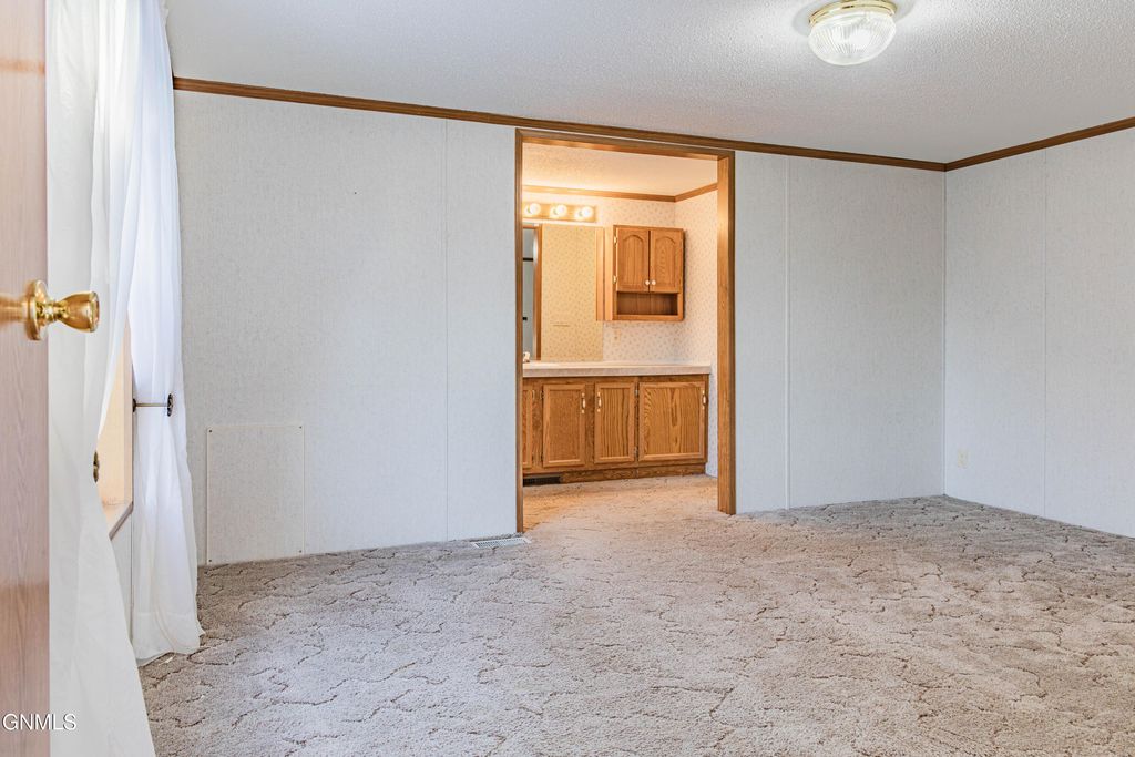 4303 Patriot Drive, Bismarck, ND 58503 photo 40