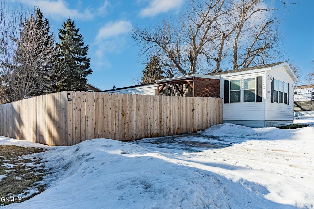 4303 Patriot Drive, Bismarck, ND 58503 photo 50