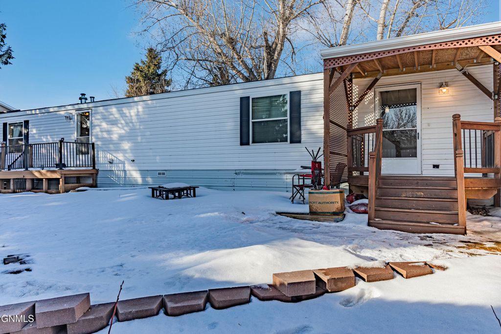 4303 Patriot Drive, Bismarck, ND 58503 photo 52