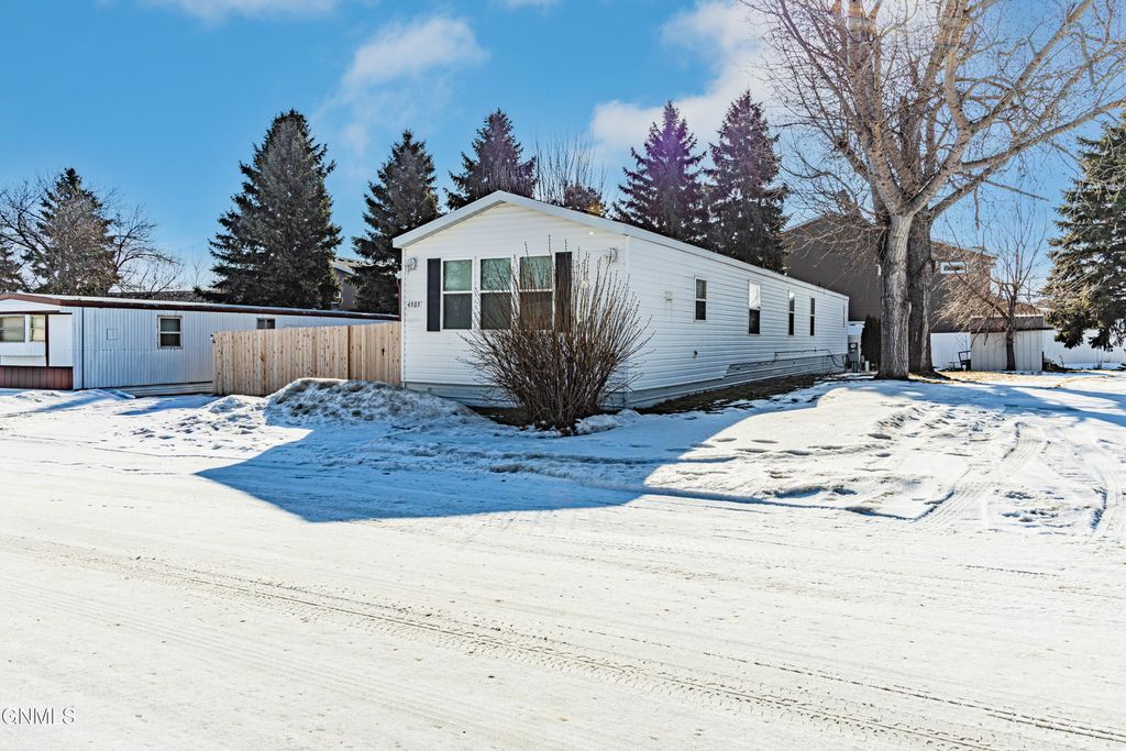 4303 Patriot Drive, Bismarck, ND 58503 photo 62