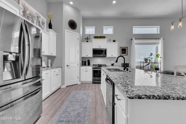12632 Josie Tinajero Avenue, El Paso, TX 79928