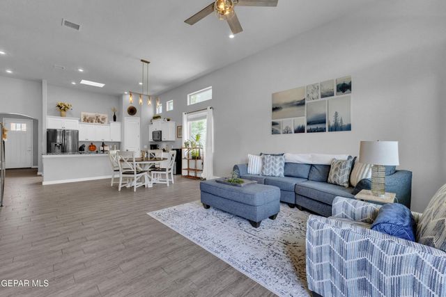 12632 Josie Tinajero Avenue, El Paso, TX 79928