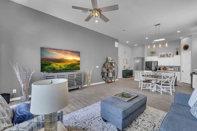 12632 Josie Tinajero Avenue, El Paso, TX 79928