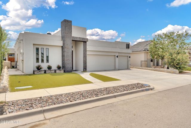 12632 Josie Tinajero Avenue, El Paso, TX 79928