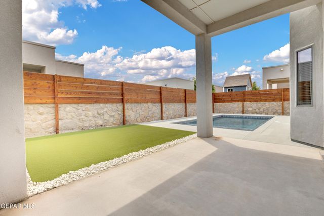 12632 Josie Tinajero Avenue, El Paso, TX 79928