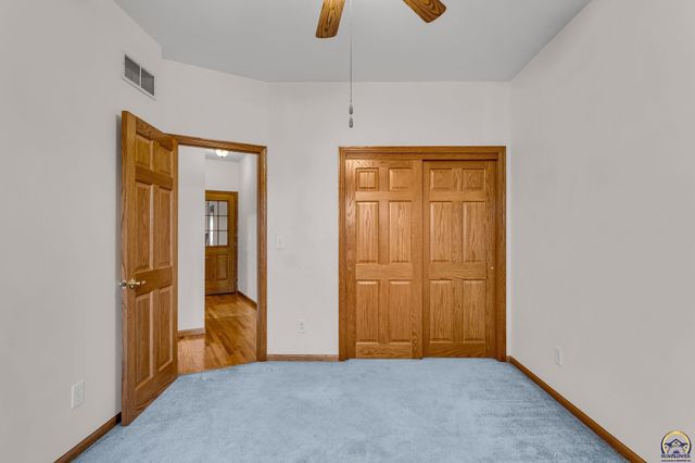 2660 NE Kaw Valley School RD 2520 NE Kaw Valley Schoo, Topeka, KS 66617