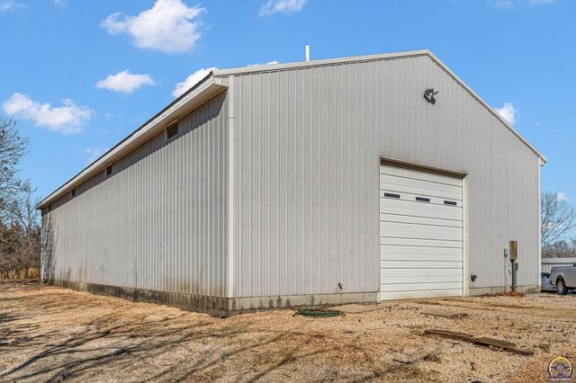 2660 NE Kaw Valley School RD 2520 NE Kaw Valley Schoo, Topeka, KS 66617