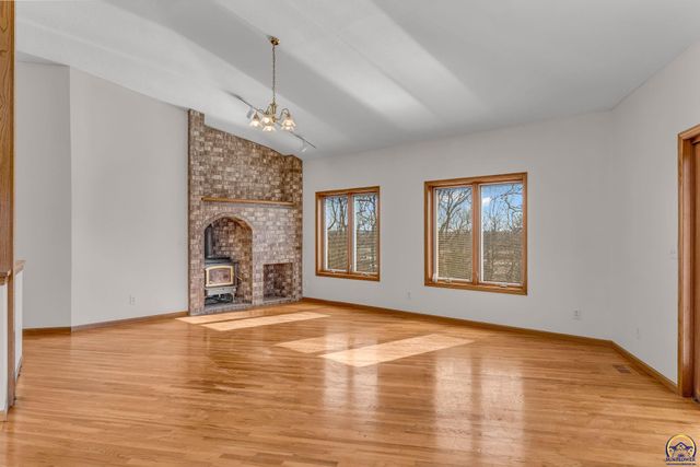 2660 NE Kaw Valley School RD 2520 NE Kaw Valley Schoo, Topeka, KS 66617