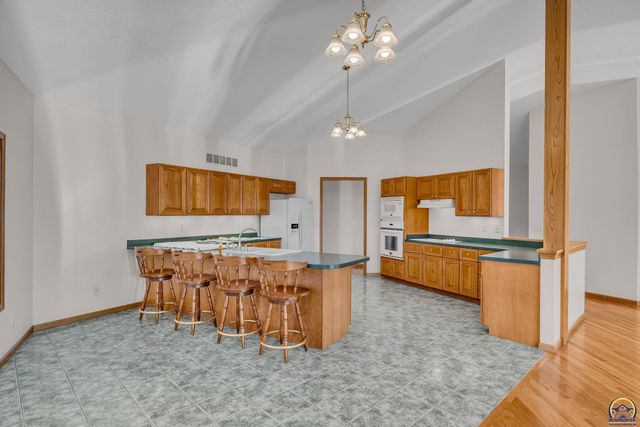 2660 NE Kaw Valley School RD 2520 NE Kaw Valley Schoo, Topeka, KS 66617