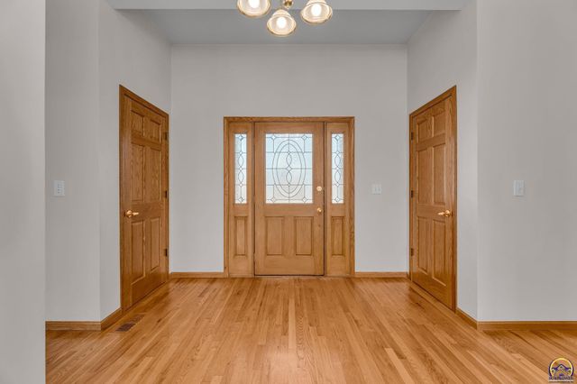 2660 NE Kaw Valley School RD 2520 NE Kaw Valley Schoo, Topeka, KS 66617