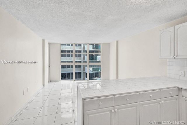 1228 W Ave 613 613, Miami Beach, FL 33139