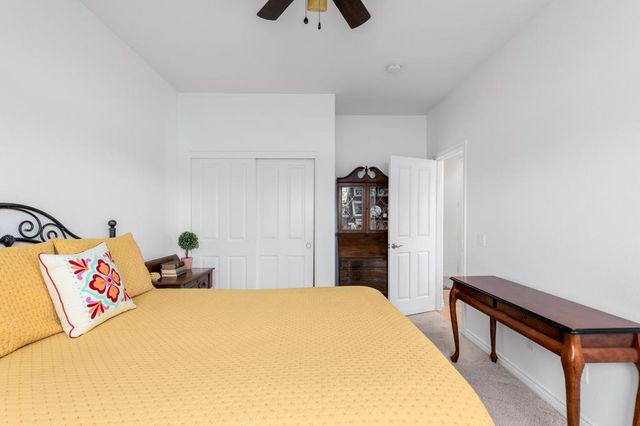 240 Paseo Vista Circle, Palm Desert, CA 92260