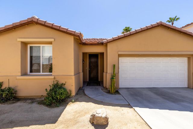 240 Paseo Vista Circle, Palm Desert, CA 92260