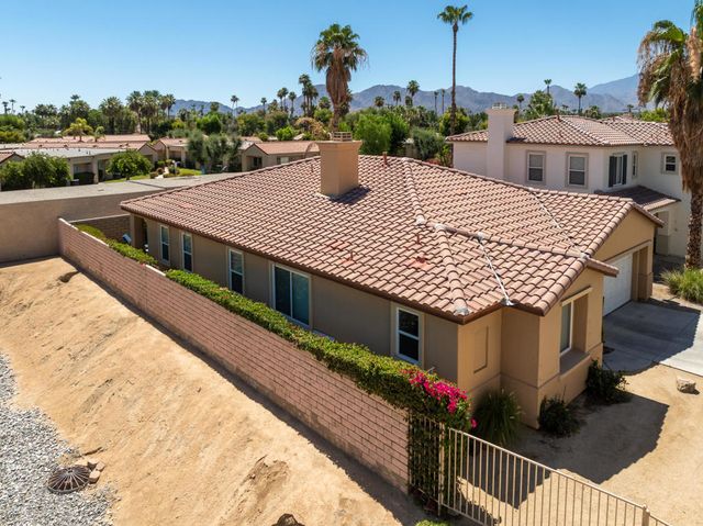 240 Paseo Vista Circle, Palm Desert, CA 92260