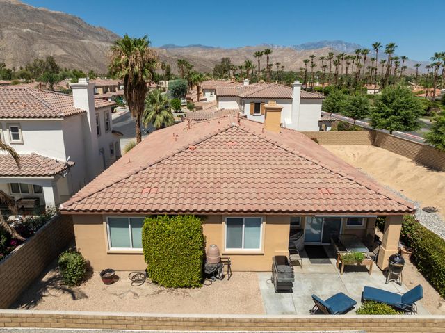 240 Paseo Vista Circle, Palm Desert, CA 92260