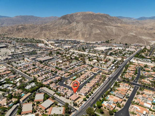 240 Paseo Vista Circle, Palm Desert, CA 92260