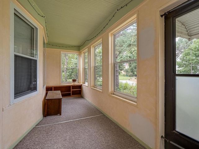 1006 Cromwell Avenue, Saint Paul, MN 55114