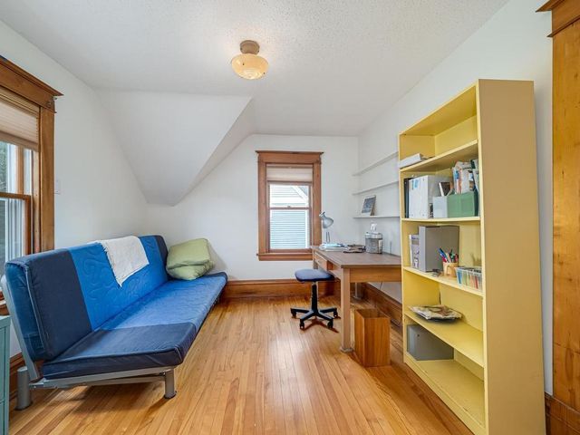 1006 Cromwell Avenue, Saint Paul, MN 55114