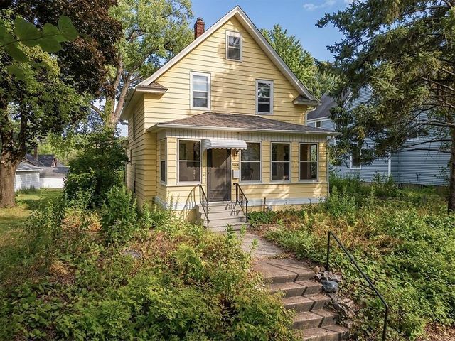 1006 Cromwell Avenue, Saint Paul, MN 55114