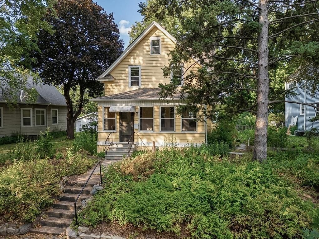 1006 Cromwell Avenue, Saint Paul, MN 55114