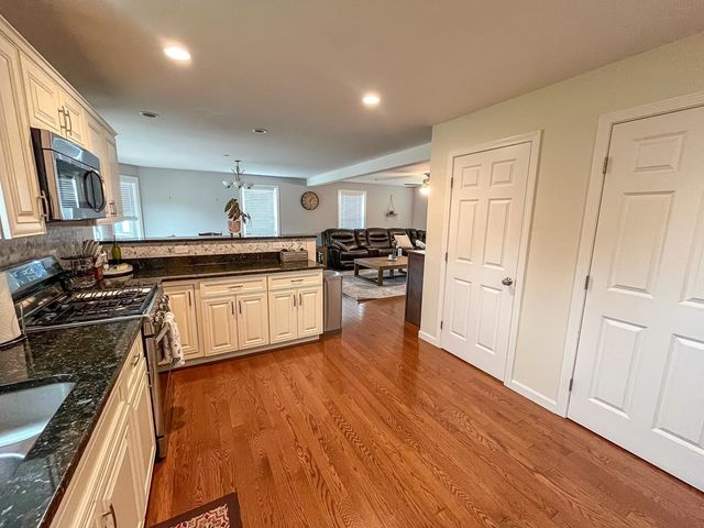 195 Zion Hill Road, Northfield, NH 03276