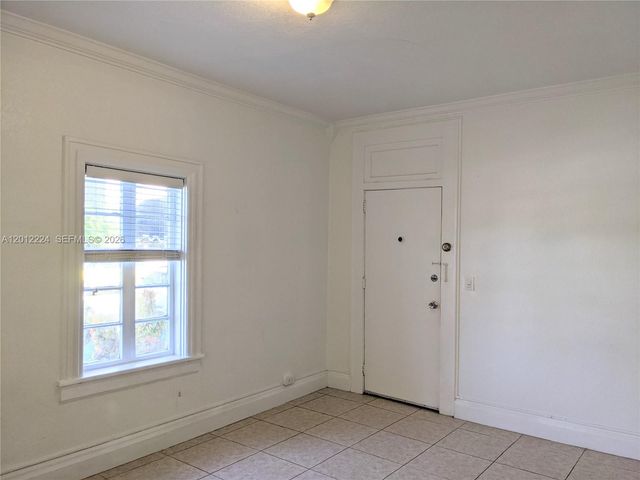 124 Mendoza Ave 1, Coral Gables, FL 33134