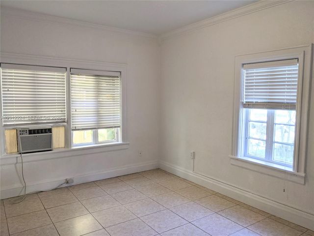 124 Mendoza Ave 1, Coral Gables, FL 33134