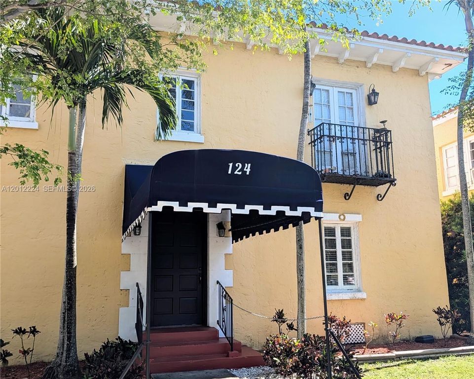 124 Mendoza Ave 1, Coral Gables, FL 33134