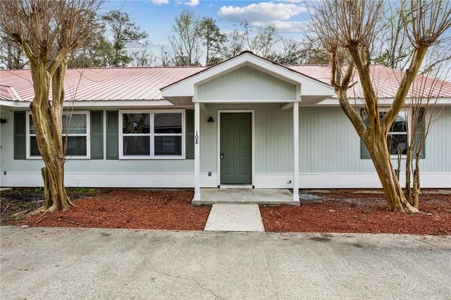 108 Clarks Bluff Road, Kingsland, GA 31548