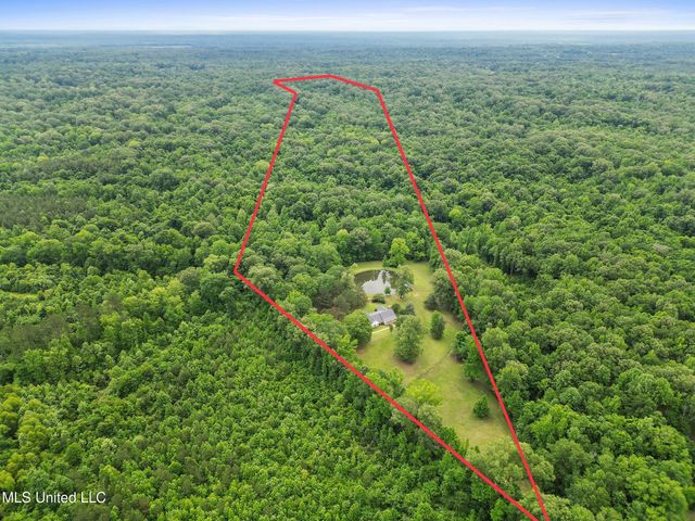 768 Lake Boulevard, Vicksburg, MS 39180