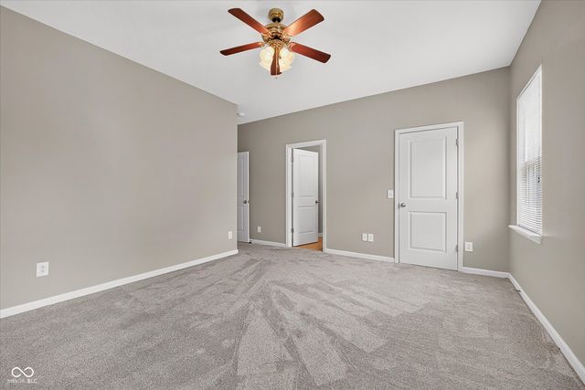8922 N Springview Drive, Mccordsville, IN 46055