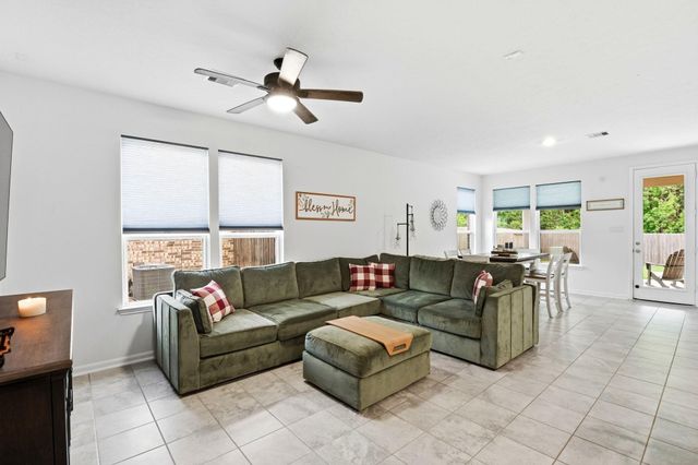 8617 Cimarron Mesa Lane, Magnolia, TX 77354