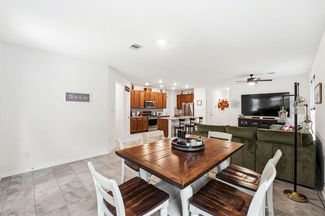 8617 Cimarron Mesa Lane, Magnolia, TX 77354