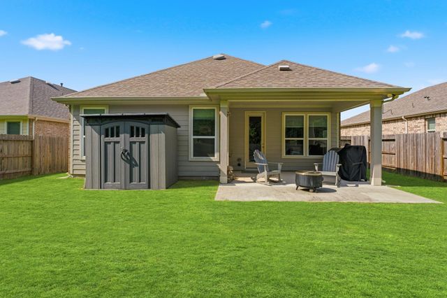 8617 Cimarron Mesa Lane, Magnolia, TX 77354