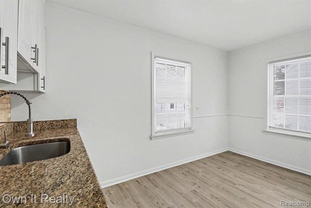 1821 Academy Street, Dearborn, MI 48124