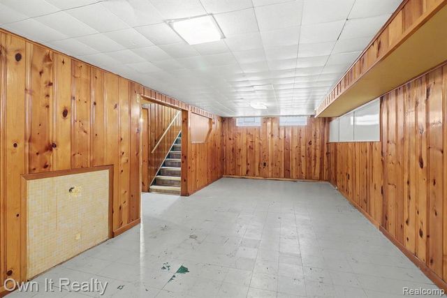 1821 Academy Street, Dearborn, MI 48124