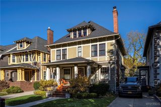 139 Dorchester Road, Buffalo, NY 14213
