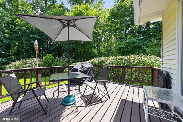 107 LONE PINE RD, Barto, PA 19504